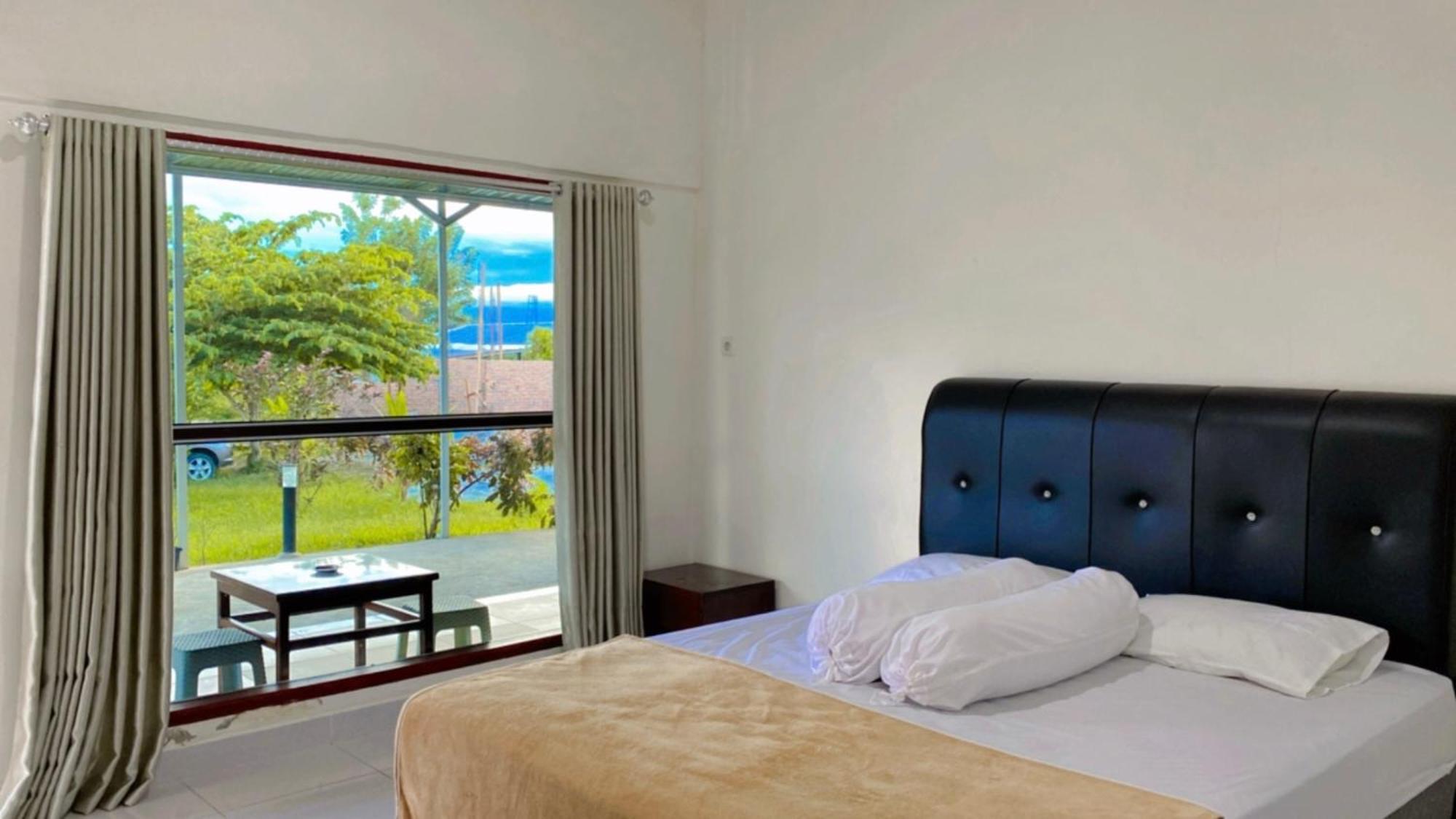 Ratodena Amadeo Guest House מראה חיצוני תמונה