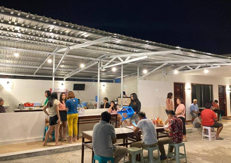 Ratodena Amadeo Guest House מראה חיצוני תמונה