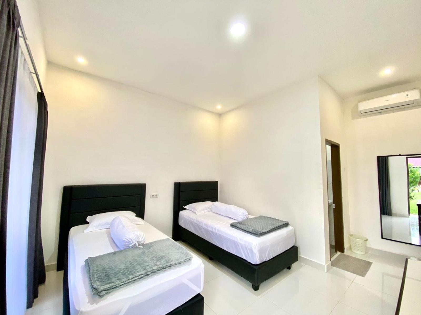 Ratodena Amadeo Guest House מראה חיצוני תמונה